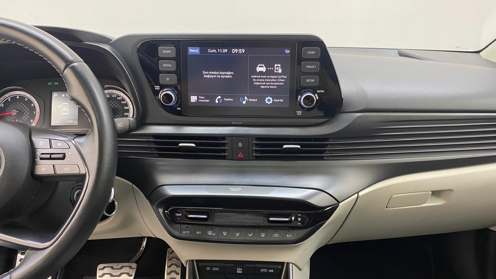 HYUNDAI BAYON 4